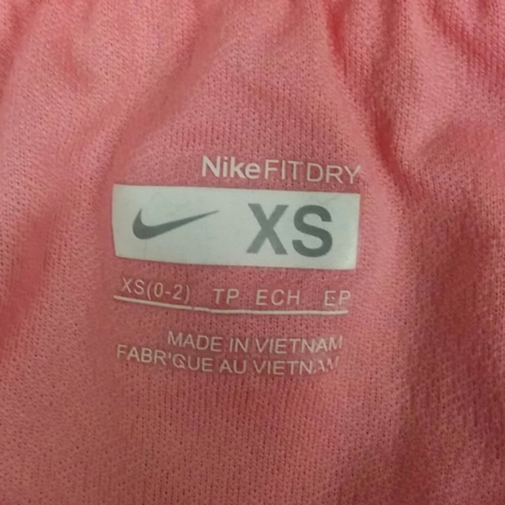 grey fitDry shorts XS - Picture 7 of 7